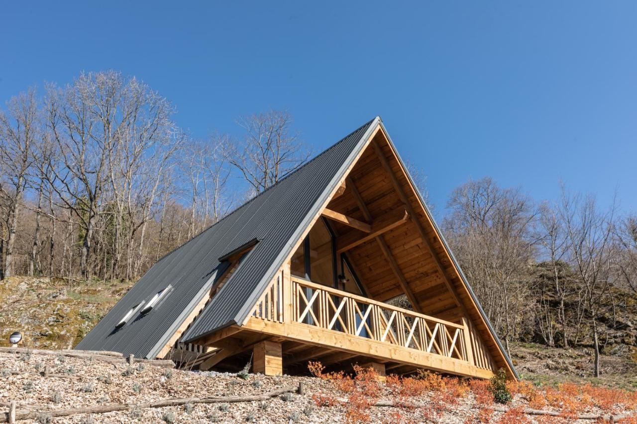 Chalets Na'Thur Lodge Fellering Exterior photo